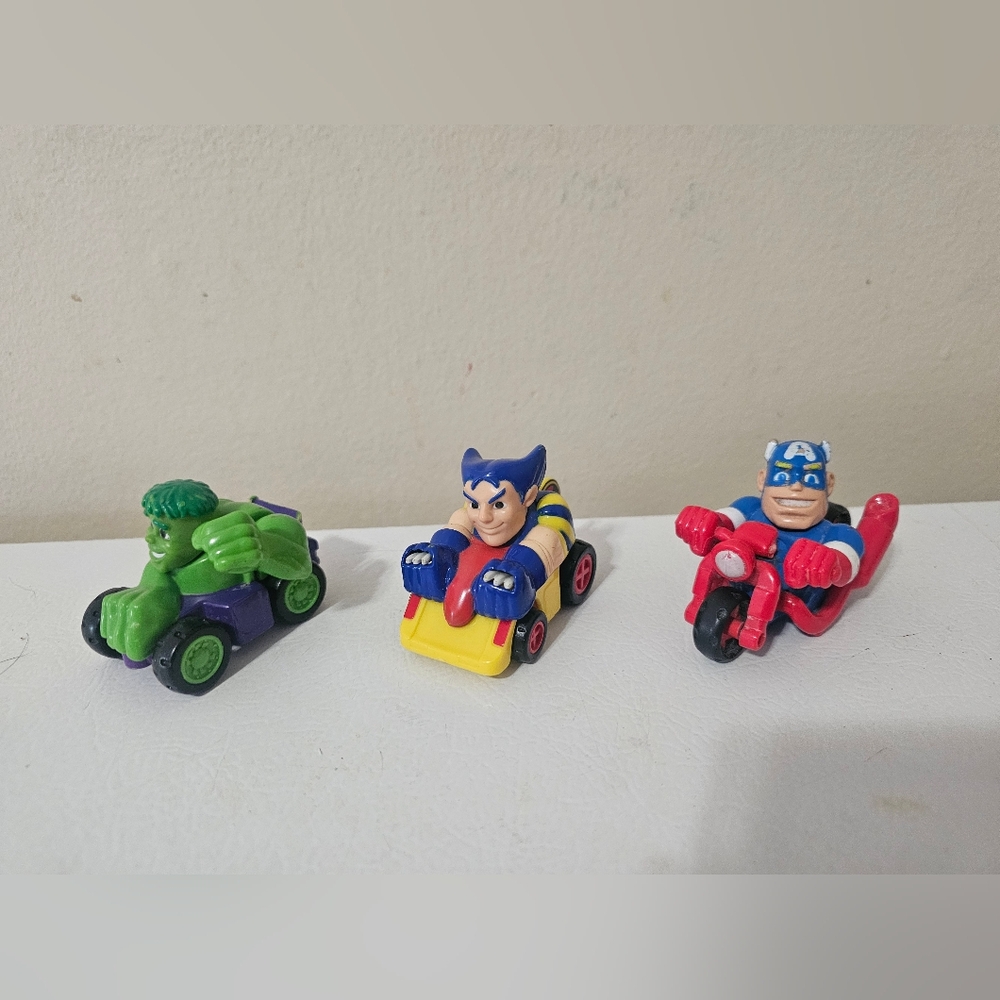 Marvel Action Figure Set Of 9 - Picture 3 of 8